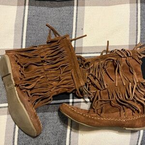Fringe Suede Boots - Brown